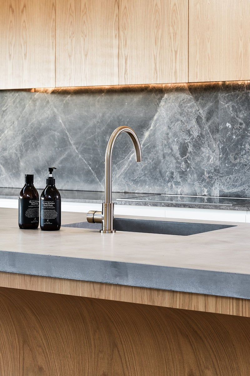 Meir Round Gooseneck Kitchen Mixer Tap with Pinless Handle - Champagne
