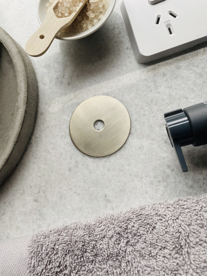 Meir Round Colour Sample Disc - Brushed Nickel