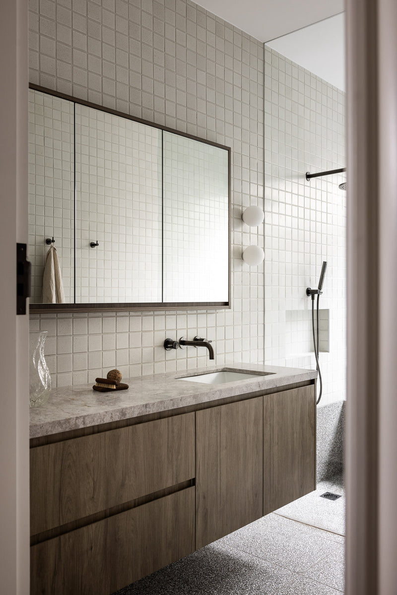 Meir Round Robe Hook - Shadow Gunmetal